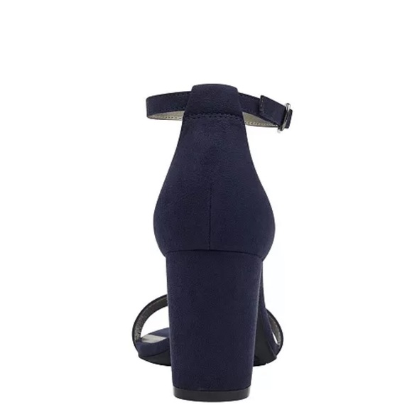 Bandolino Women's Blue Armory Dress Sandals/ Heels| Size 8 - Picture 3 of 8